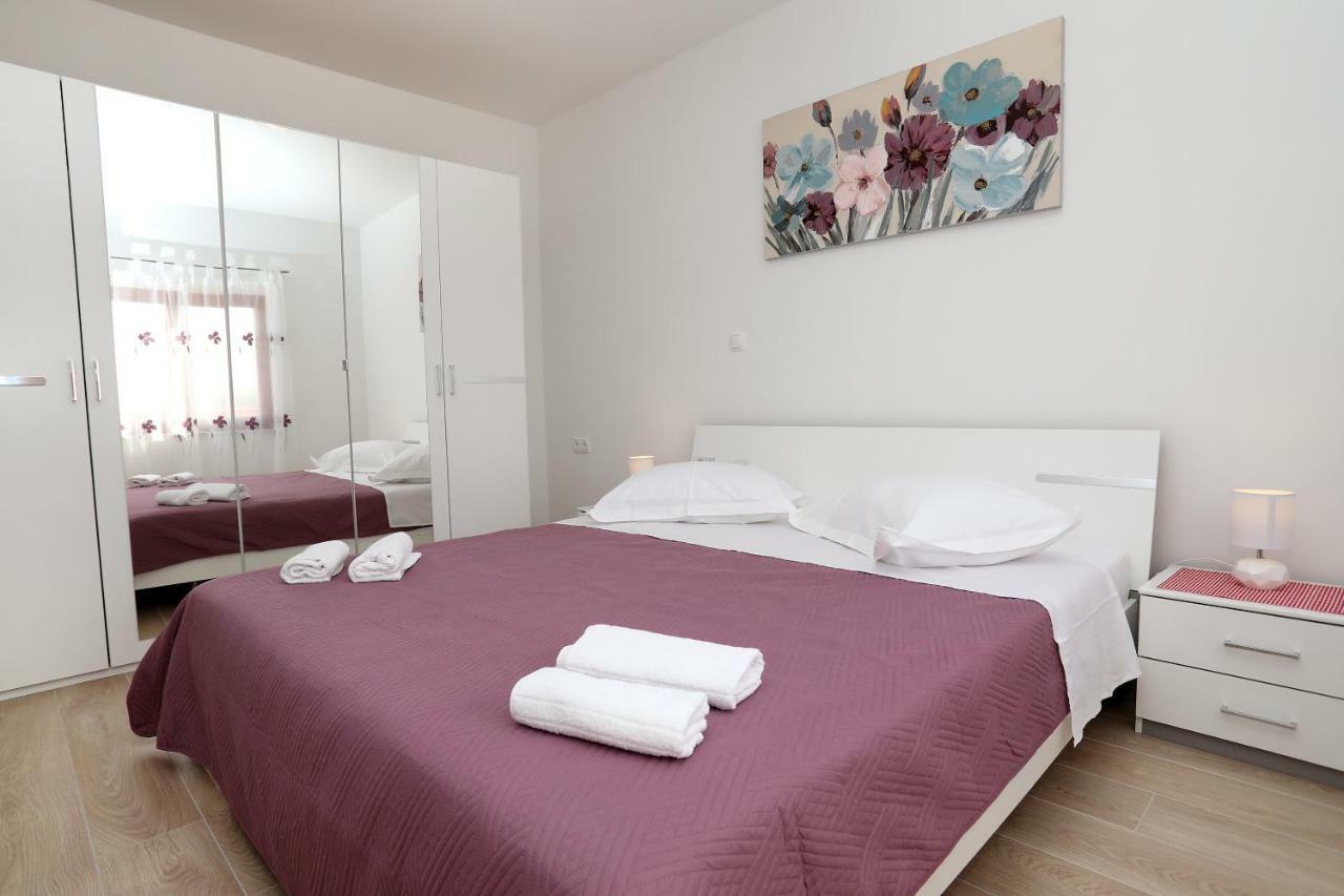 Bridgeview Apartment Trogir Exterior foto